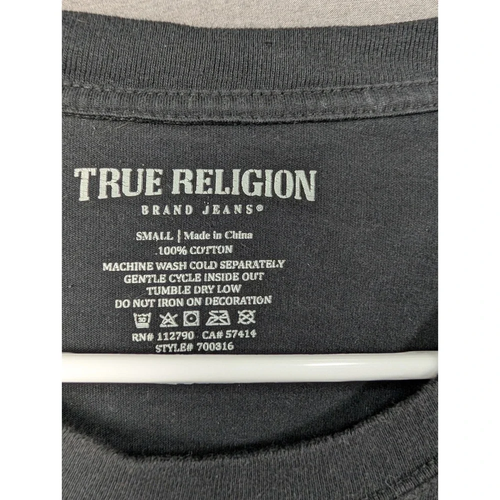 True Religion Mens Logo Tape T-Shirt Black Red White 700316 Small